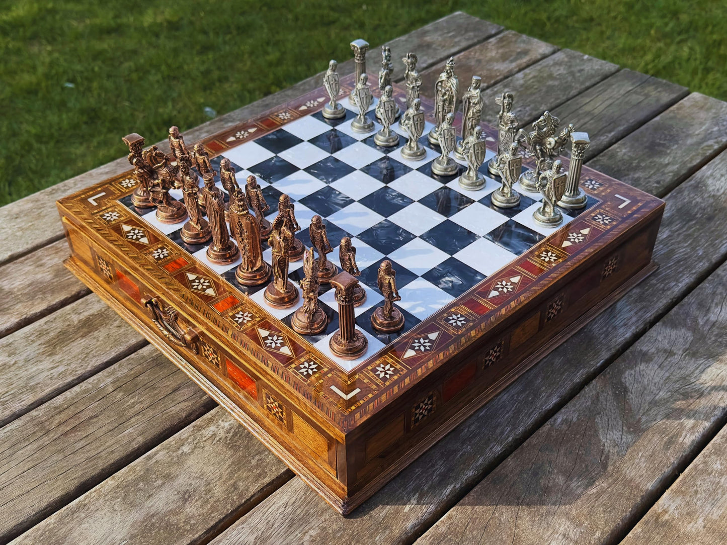 15’’ Handmade Wooden Chess Set with British Army Metal Pieces – Luxury Storage Board – Gift for Adults, Fathers & Collectors, Gift for Him (Black)