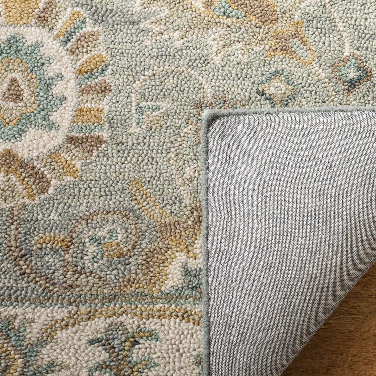 SAFAVIEH Blossom Collection 8' x 10' Aqua / Ivory BLM702M Handmade Premium Wool Area Rug