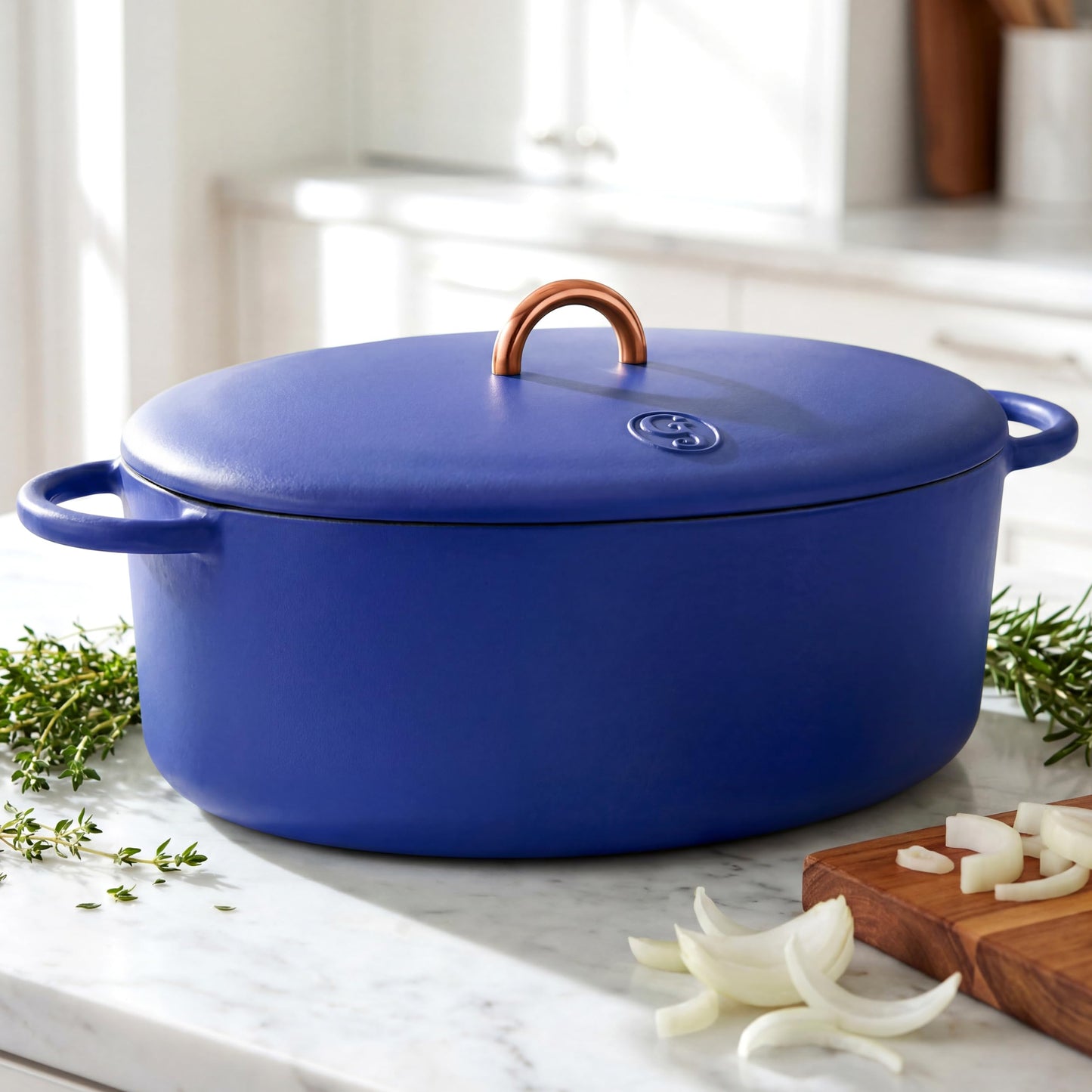 Great Jones Dutchess Cast Iron Dutch Oven Pot With Lid (Blueberry) - Large 6.75 Quart Size, Dual Handles - All Stovetop Safe - 500° Dutch Oven For Bread Baking | Dishwasher Friendly