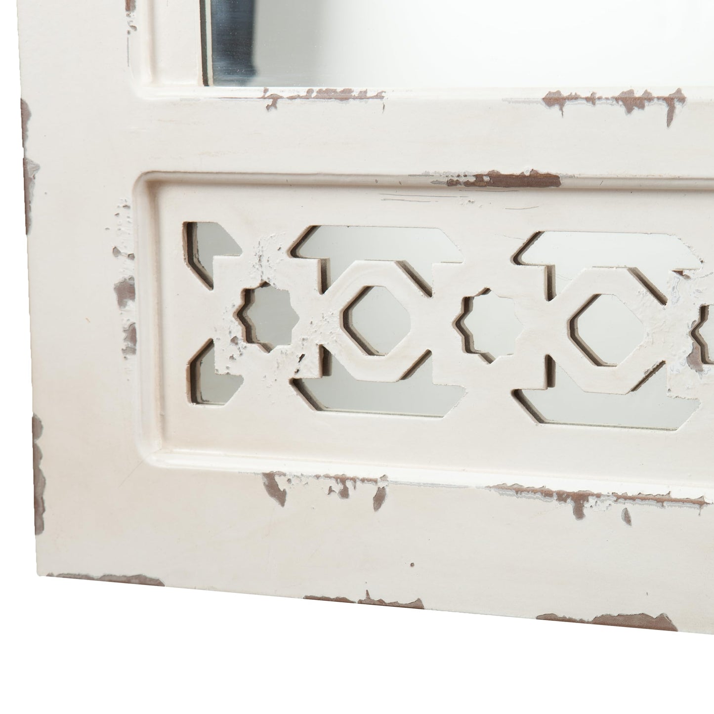 SEI Furniture - Gilmore Shabby Chic Wall Mount Jewelry Mirror - Transitional Design, White Iron and Wood - Fully Assembled - Ideal for Bedroom, Living Room (JS5532)