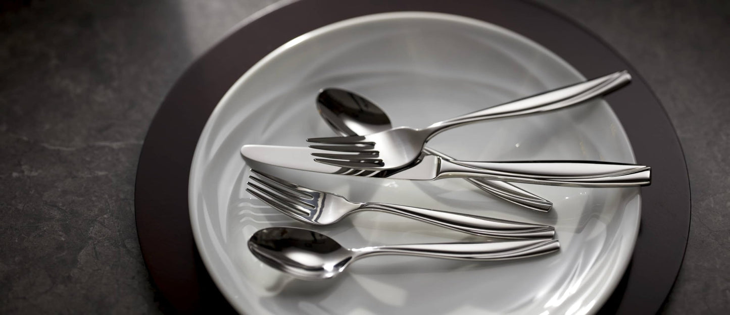 Oneida Camlynn Mirror 45 Piece Casual Flatware Set, 18/0 Stainless, Service for 8,Silver (Pack of 3)