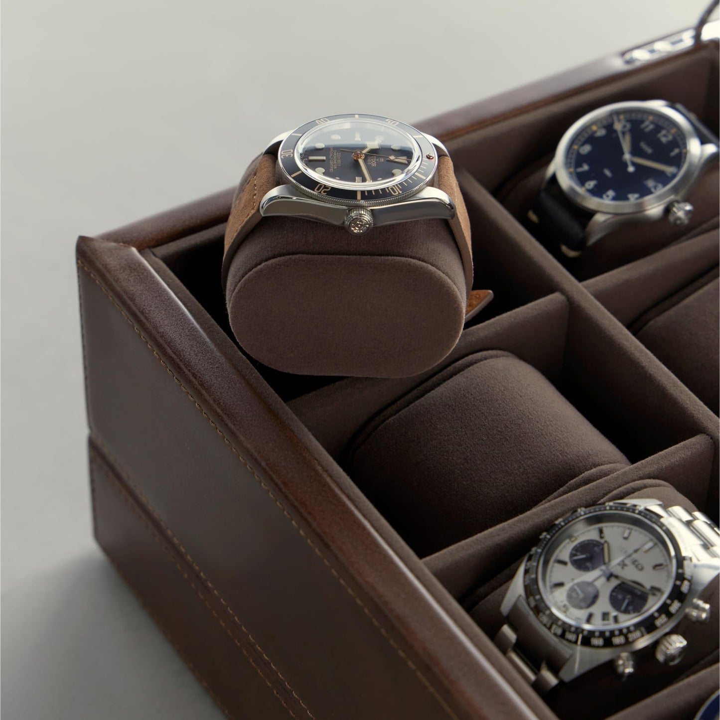 TAWBURY Bayswater 12 Slot Watch Box with Drawer (Brown) with a Set of 12 X-Small Pillows to Fit 5.5-6.5" Wrists