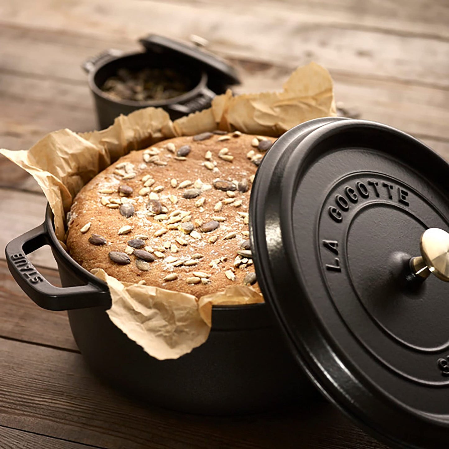 Staub Cast Iron Round Cocotte, Dutch Oven, 5.5-quart, serves 5-6, Made in France, Matte Black
