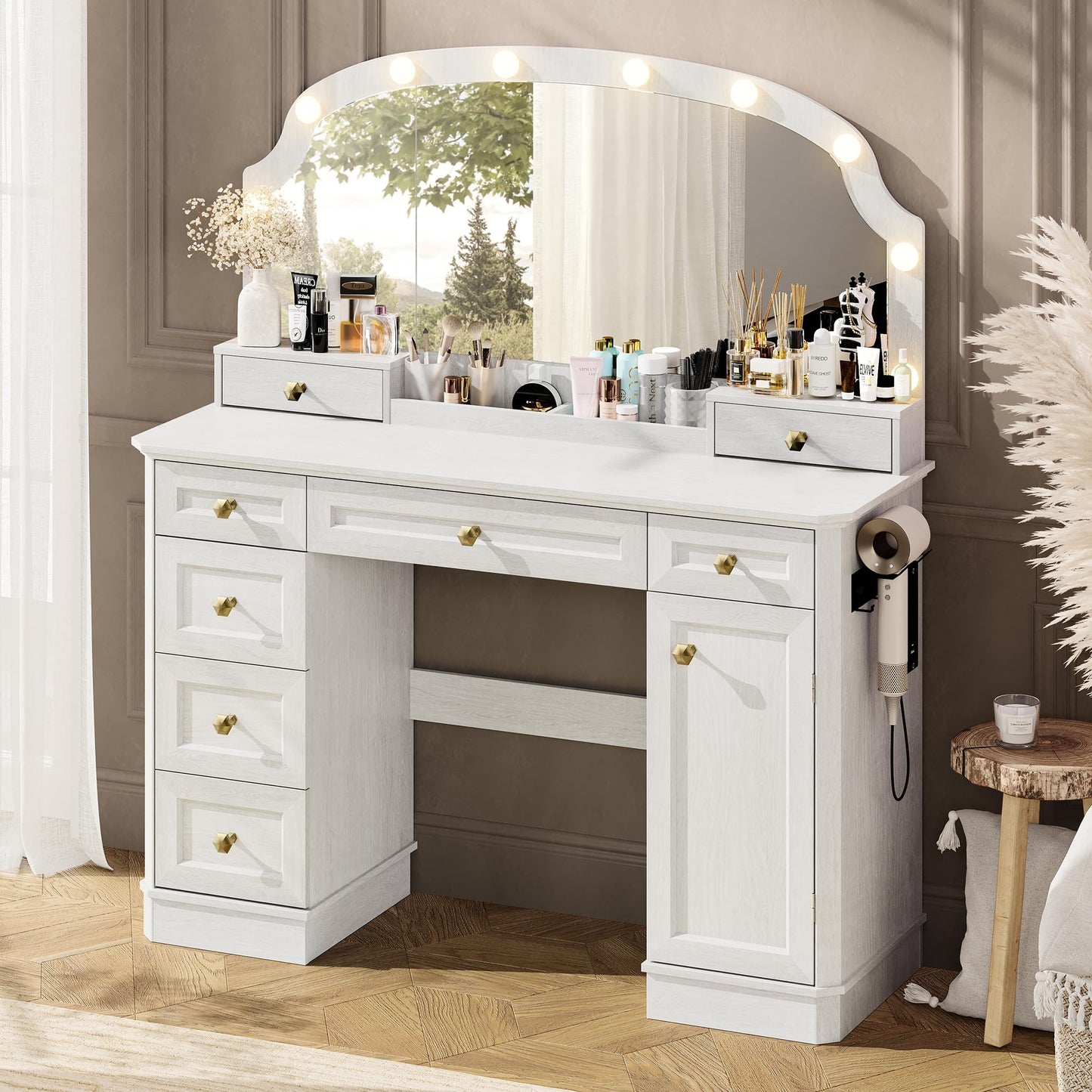 AMBERHAUS Farmhouse Makeup Vanity Desk with Mirror and Lights, 47'' Vanity Table with 8 Storage Drawers 1 Cabinet & 2 Organizer Trays, Big Dressing Table with Charging for Bedroom Classic White