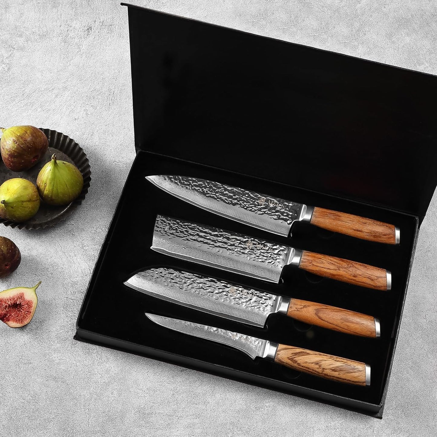 Wakoli Damascus Knife Block Set – 4-Piece Professional Kitchen Knives with Magnetic Block – Kitchen Knife Set made of 67-Layer Damascus Steel Blades & Ergonomic Zebrawood Handles