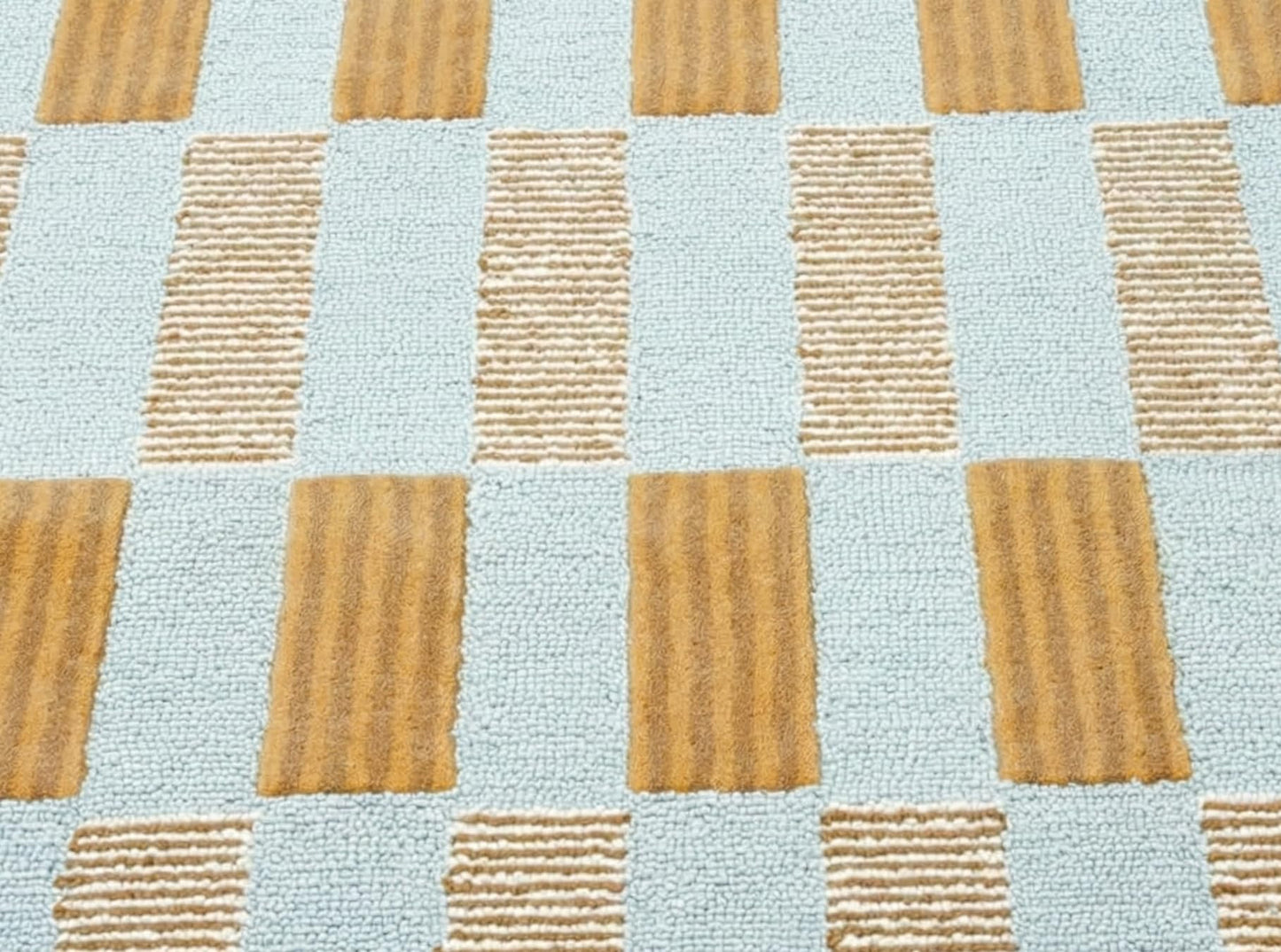 RUGWYN Hand-Tufted Scalloped Wool Area Rug, Modern Plaid Checkered Pattern, Soft & Durable Cozy Accent Rug for Living Room, Bedroom & Nursery, Handmade Decorative Floor Carpet (Light Blue, 8' x 10')