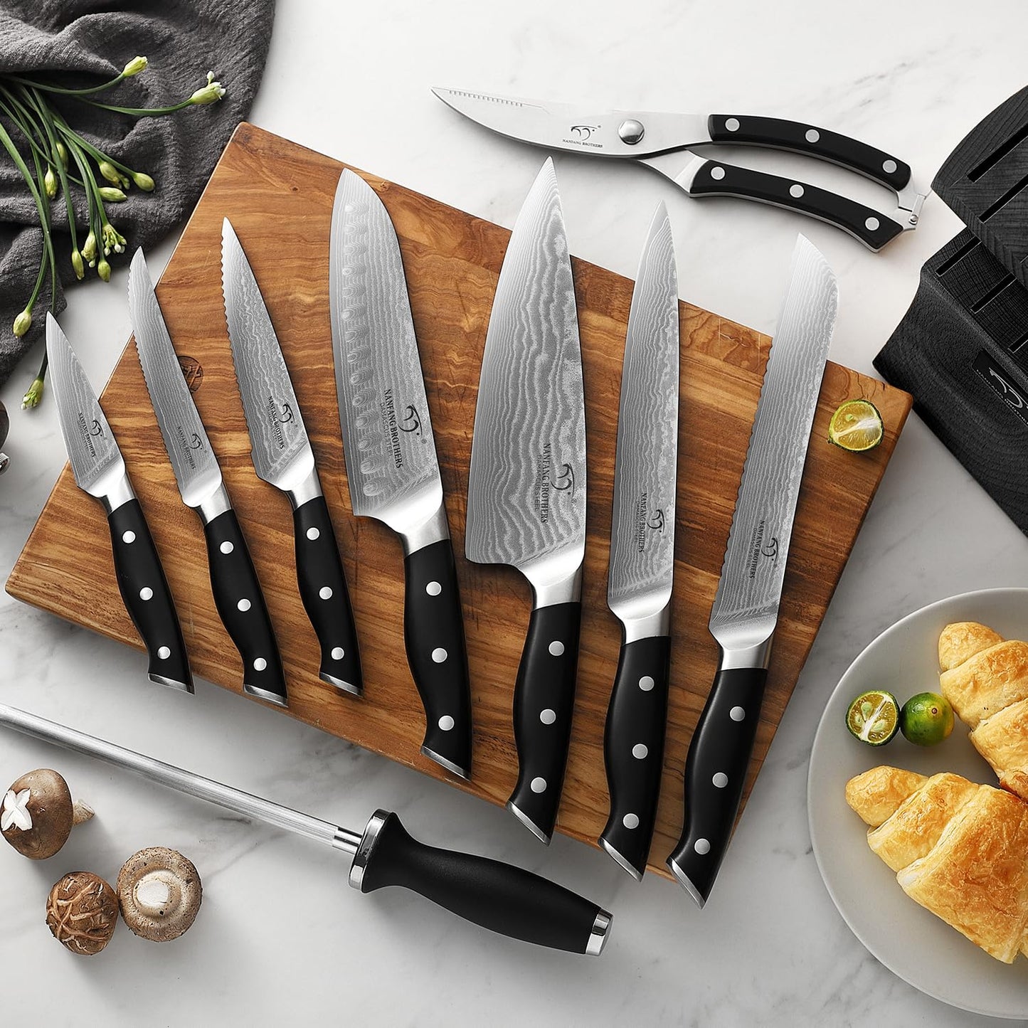Damascus Kitchen Knife Set, 15-Piece Kitchen Knife Set with Block, ABS Ergonomic Handle for Chef Knife Set and Serrated Steak Knives Knife Sharpener and Kitchen Shears, 14 Slots Wooden Knife Block