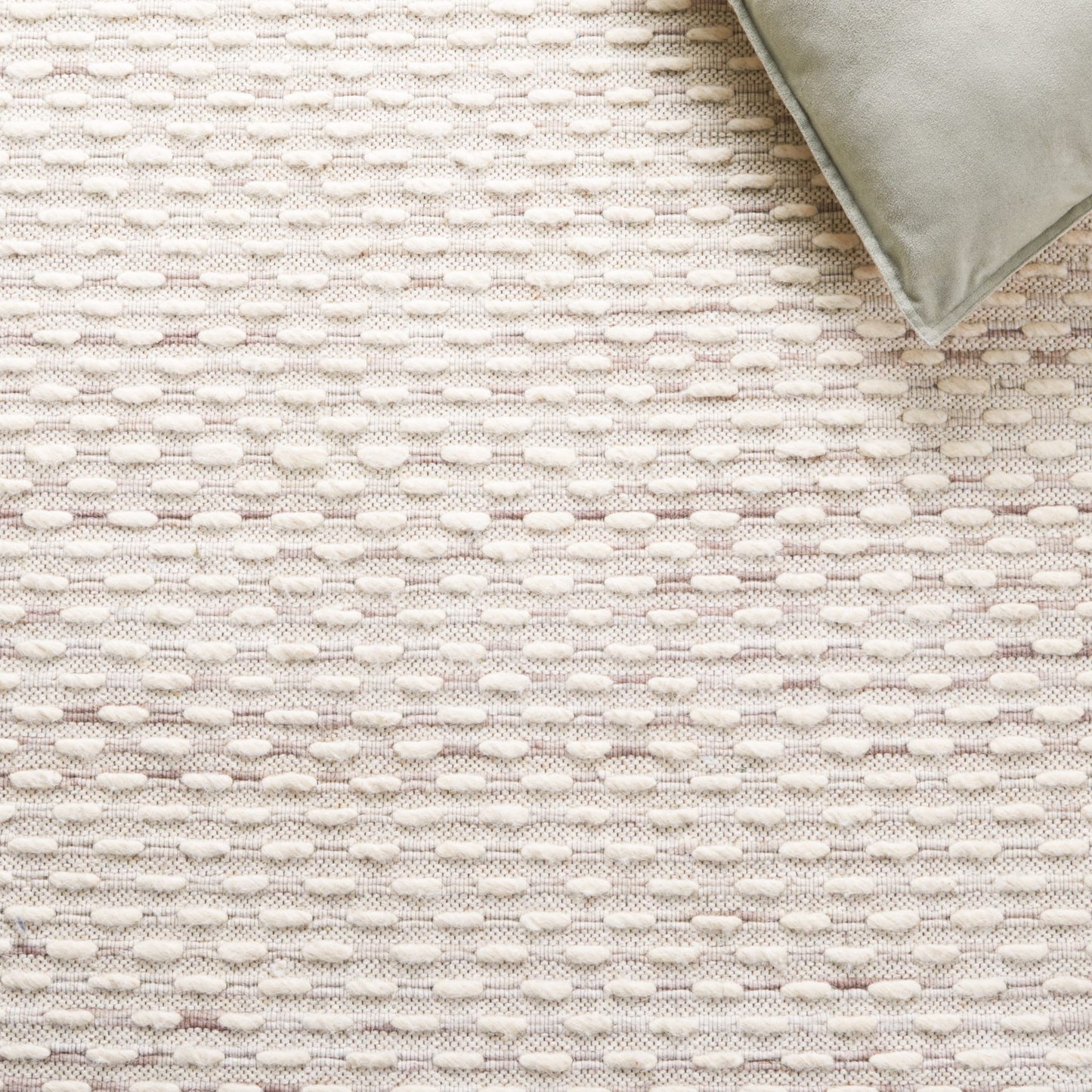 SAFAVIEH Area Rug 8x10 - Marbella Collection - Large - Beige, Handmade Wool, Ideal for Living Room, Bedroom, Office, Dining Space (MRB158B)