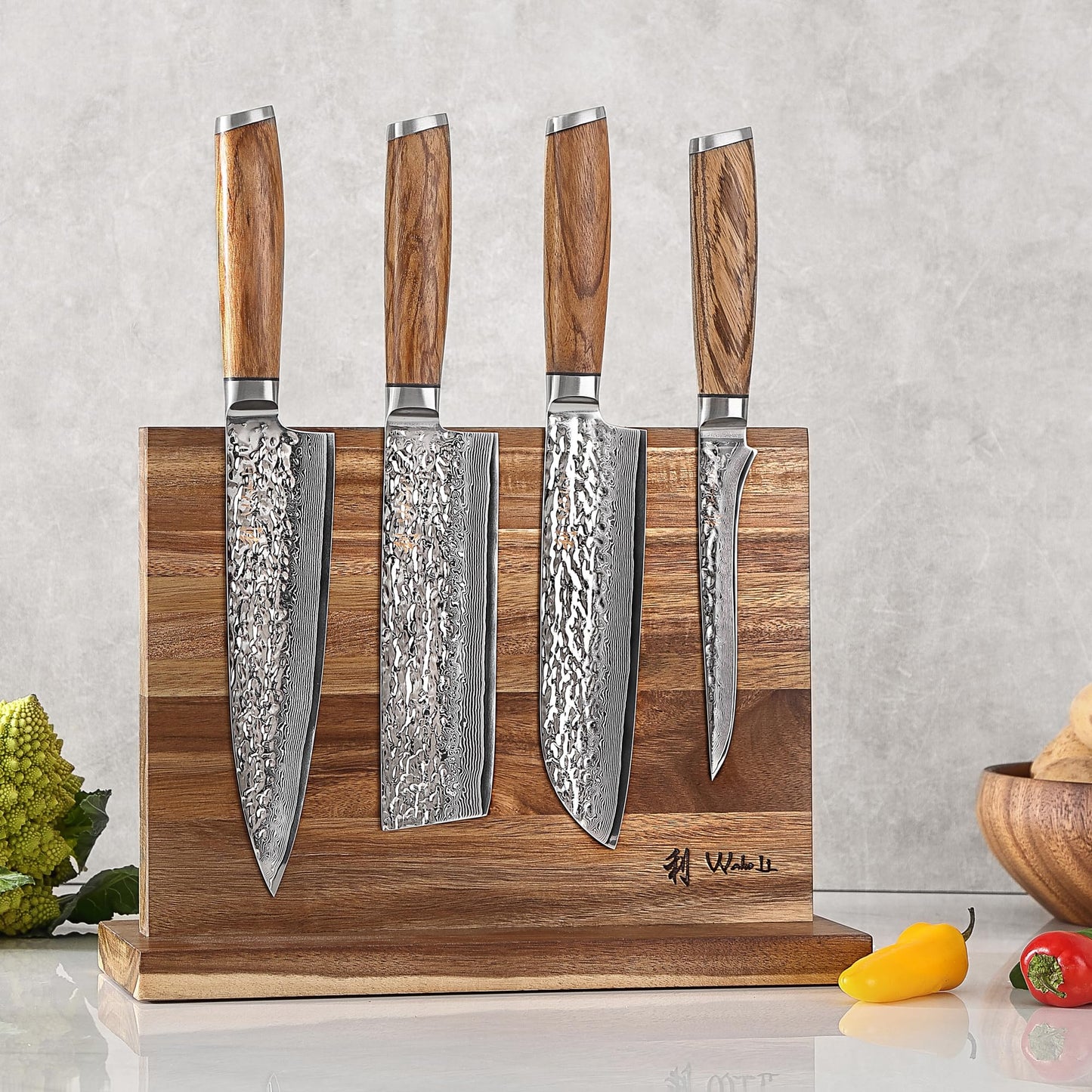 Wakoli Damascus Knife Block Set – 4-Piece Professional Kitchen Knives with Magnetic Block – Kitchen Knife Set made of 67-Layer Damascus Steel Blades & Ergonomic Zebrawood Handles