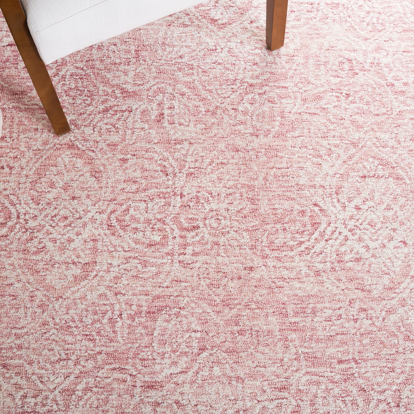 SAFAVIEH Area Rug 6x9 - Metro Collection - Pink & Ivory, Handmade Wool, Ideal for Living Room, Bedroom, Dining Space (MET998U)
