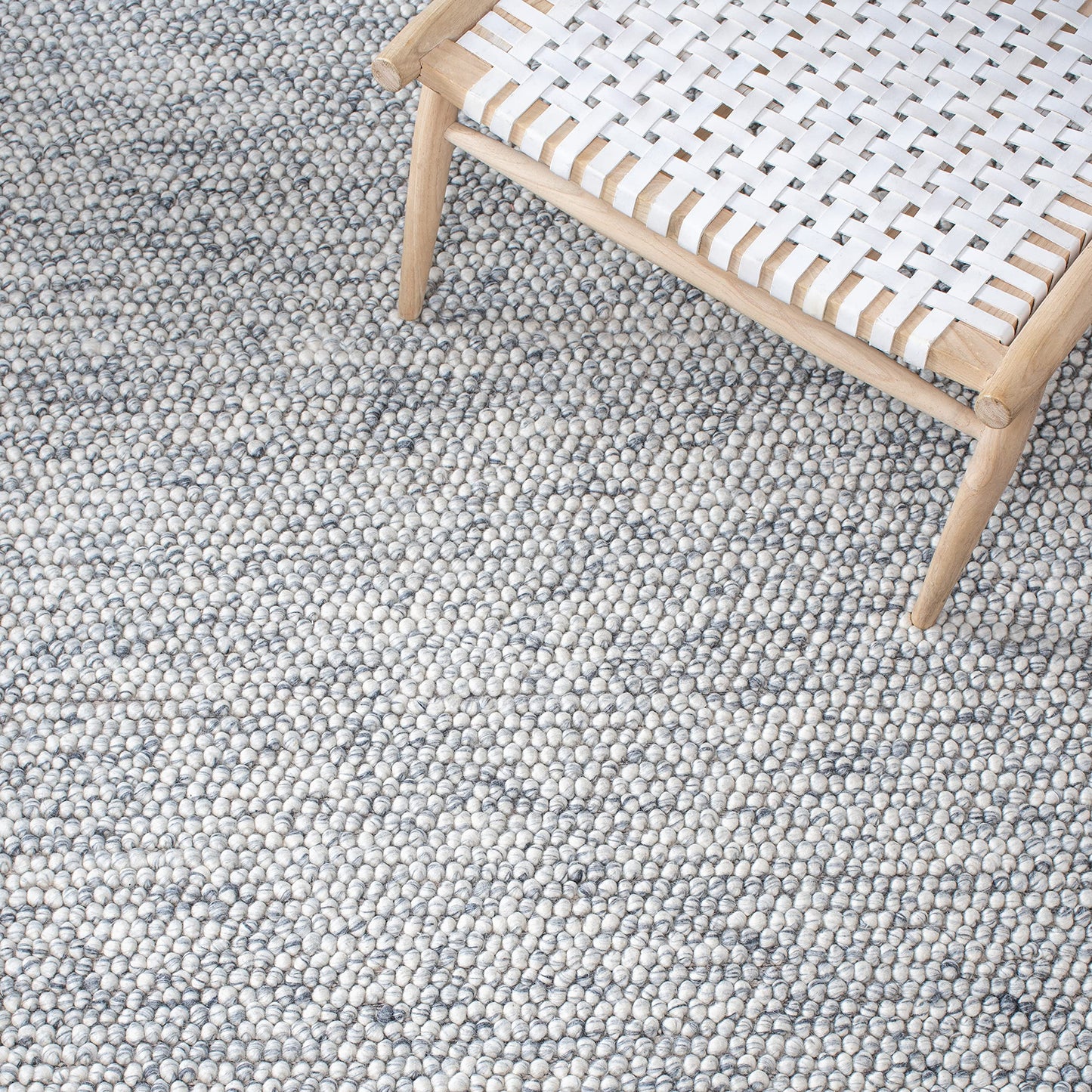 SAFAVIEH Area Rug 9x12 - Natura Collection - Large - Light Grey & Ivory, Handmade Wool Blend, Textured Design, Ideal for Living Room, Bedroom, Dining Space (NAT620G)